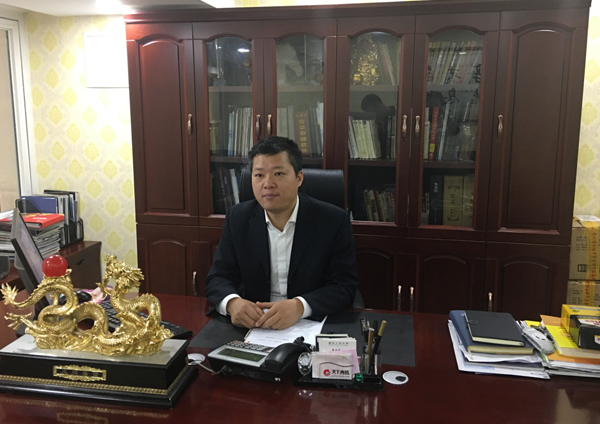 蒙太奇董事長(zhǎng)趙廣全攜全體員工給大家拜年啦！